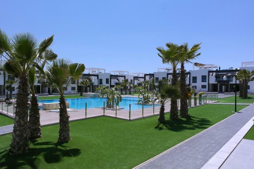 Apartament Oasis Beach IX Puntaprima Torrevieja Zewnętrze zdjęcie
